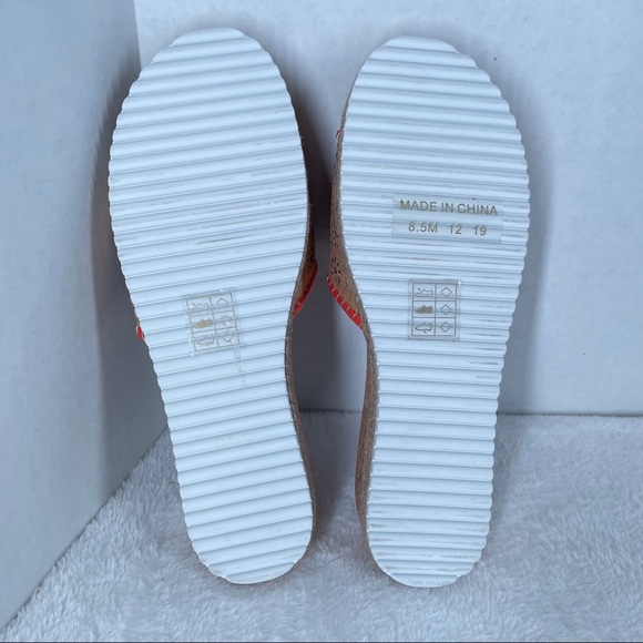 Jack Rogers 8.5 Slip-On Shoes Sandal Laser Cut New - Picture 7 of 8